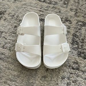 All white Birkenstocks look alike